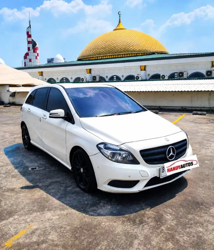 Mercedes Benz B200 2013 Automatic Putih