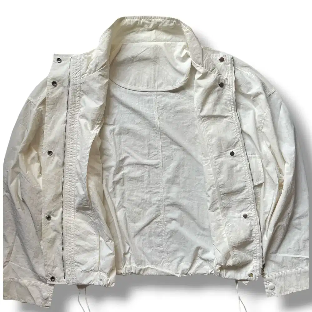 Parasut Crop Broken White