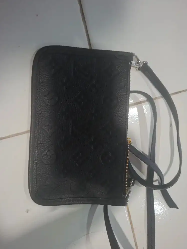 jual tas LV kecil