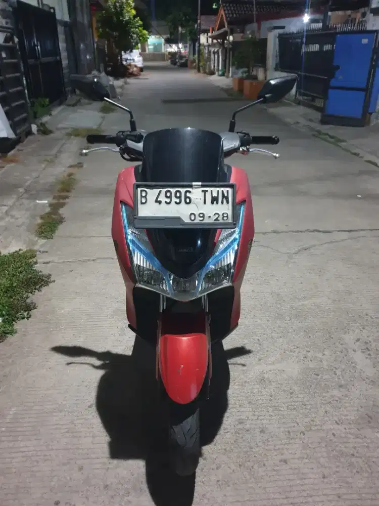 Lexi 125 merah tahun 2018