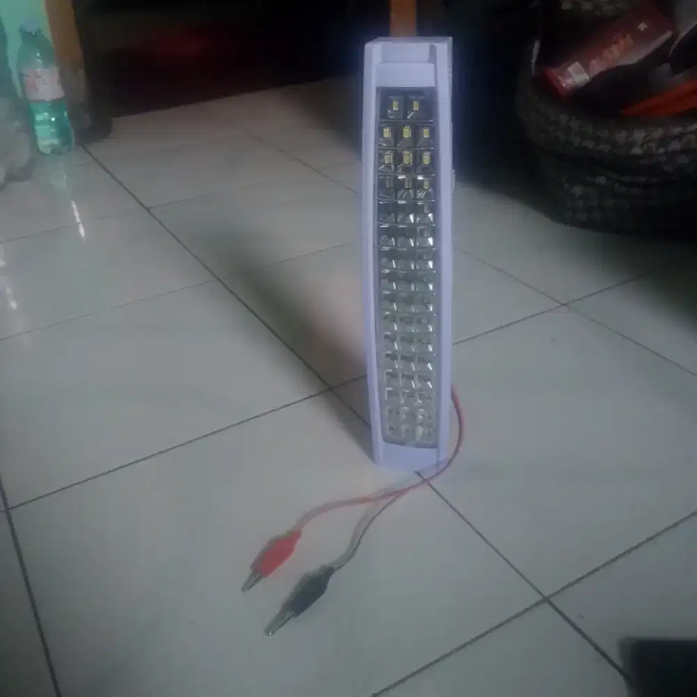Lampu emergency rakitan