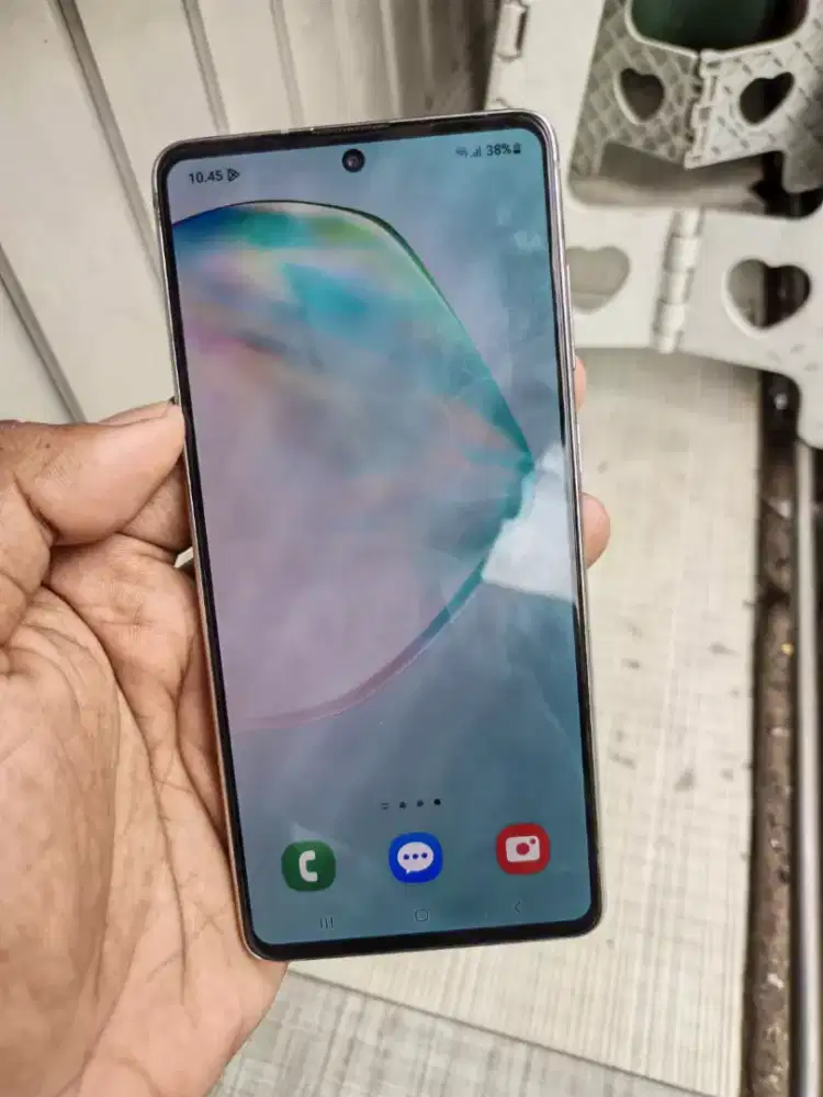 Samsung Galaxy 10 Lite