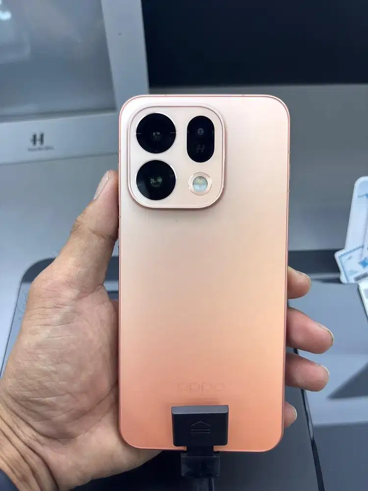 Oppo Series Find X9s