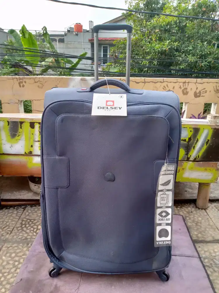 DELSEY Linea Made in France size 28 inch,