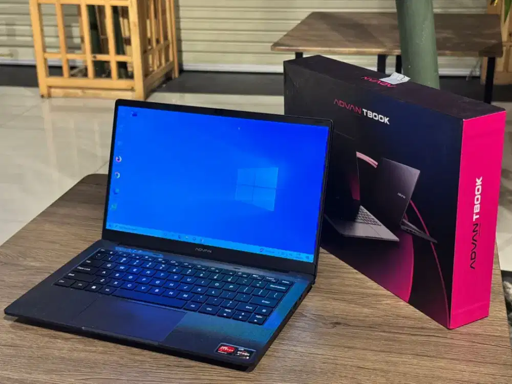 laptop ADVAN Soulmate Plus
