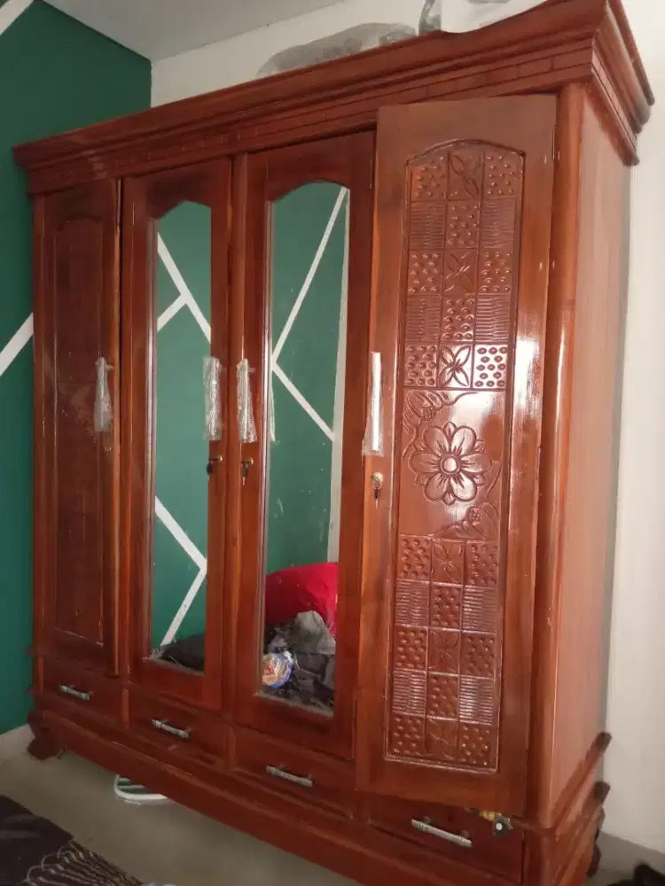 Lemari Jati 3 pintu