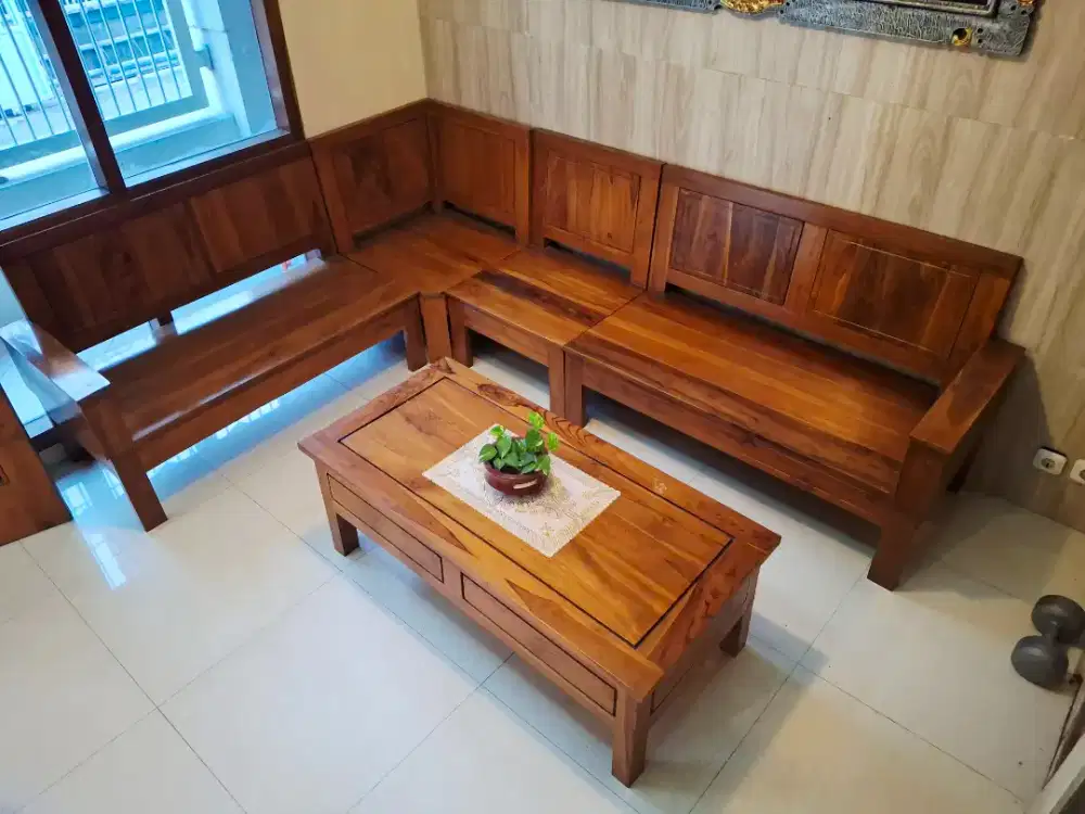 SET KURSI RUANG TAMU BENTUK L JATI