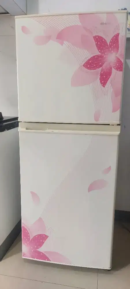Kulkas 2 pintu sharp normal