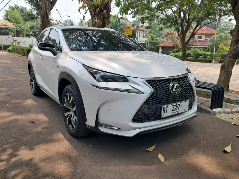 Lexus NX200t F-sport tahun 2016 Tangan pertama dari baru