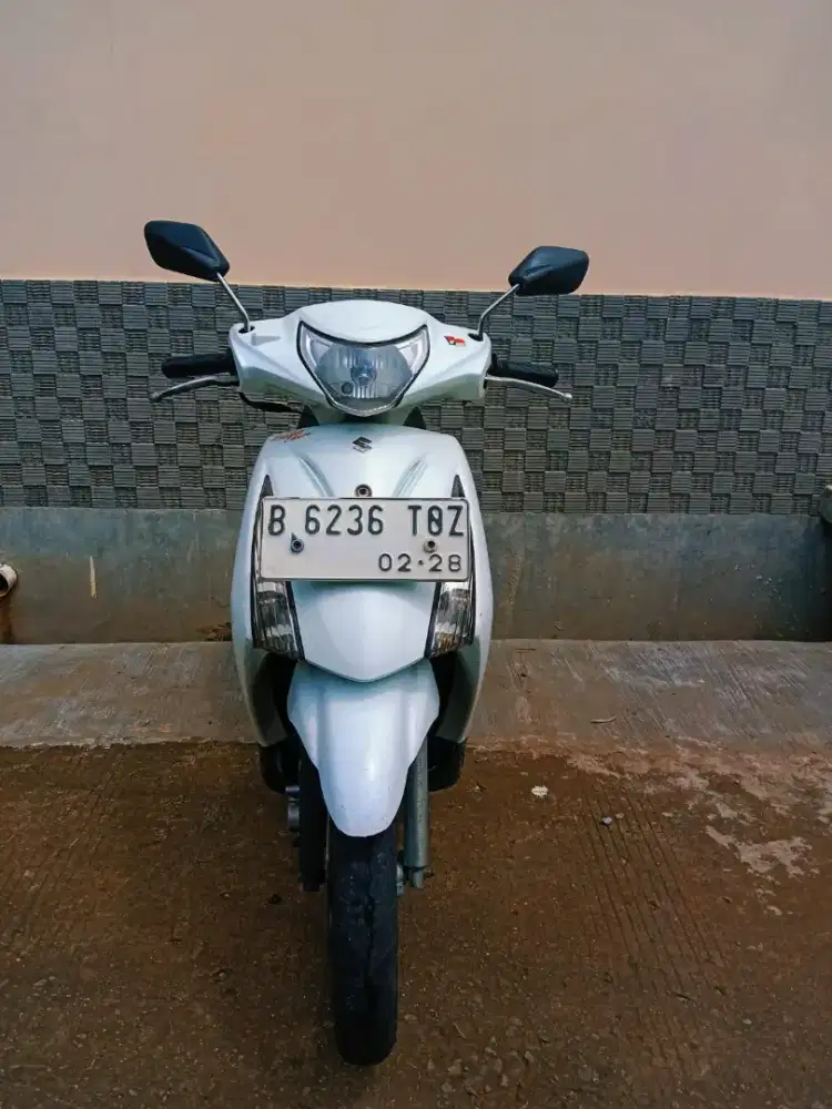 BIAH @CASH 4,5 JT PAJAK OFF 1X SUZUKI SPIN 2008 B JAKTIM
