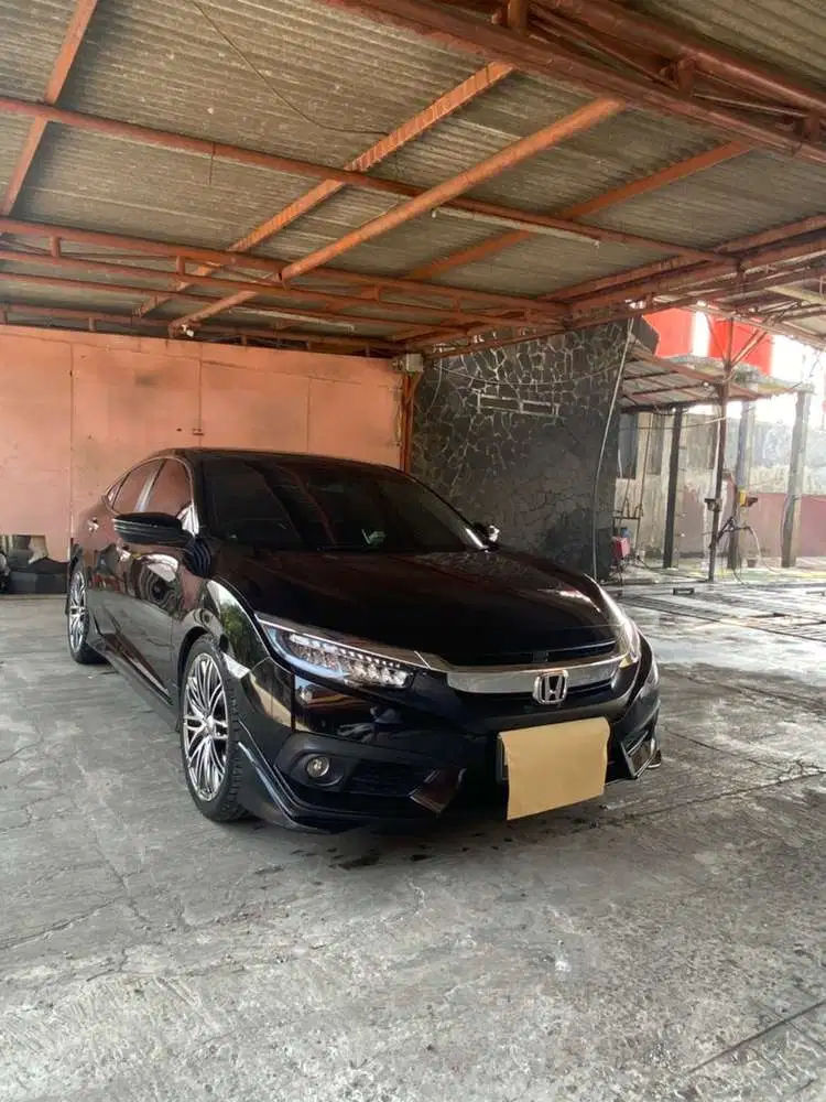 Honda Civic 2017 Bensin
