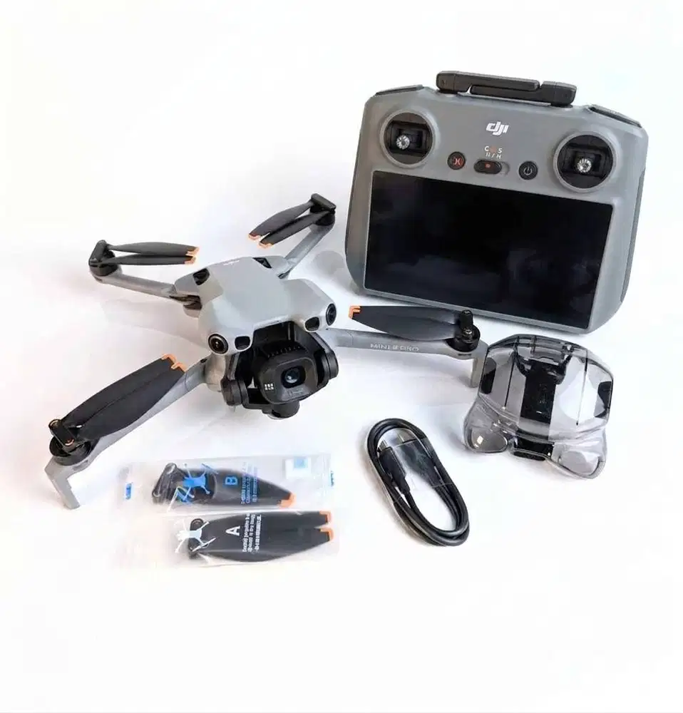 DJI Mini 5 Pro Remote RC2 Basic 1 Battery PLUS cc 7 Second Normal