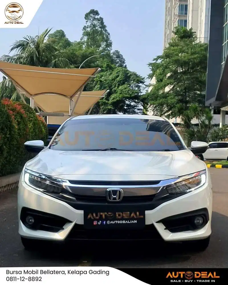 Honda Civic ES Turbo 2018 bukan hatchback