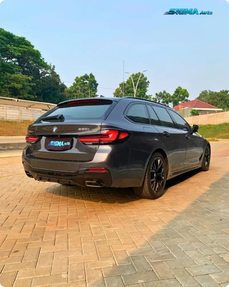 Mobil BMW 530i Touring Sport