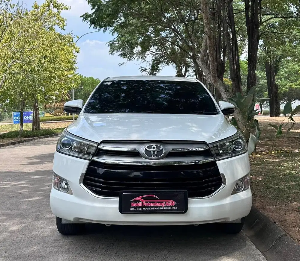 Toyota Innova Reborn V matic diesel 2019 mulus sekali