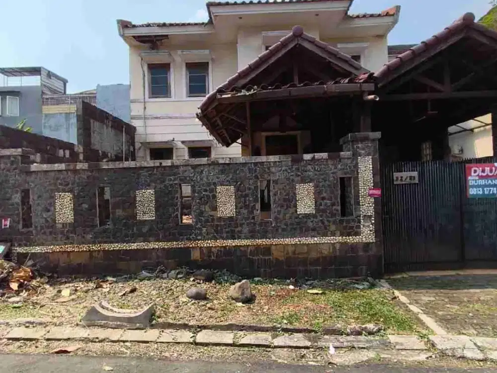 Rumah 2 lantai murah di citra grand