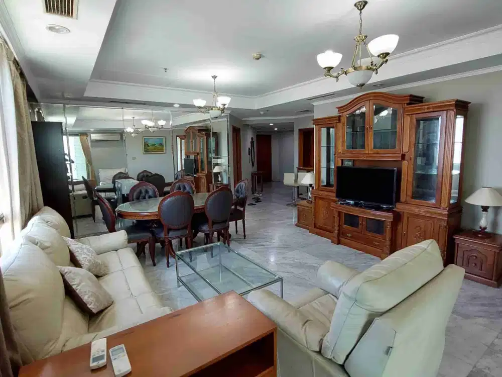 Disewakan Condominium Regency Tunjungan Plaza Surabaya