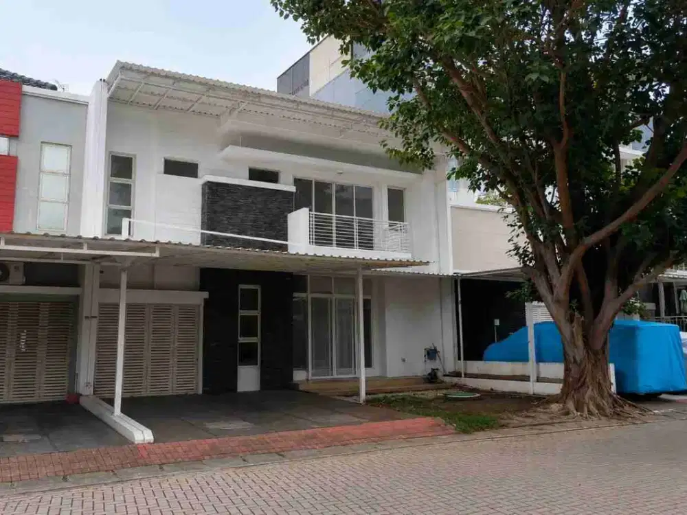 Dijual Rumah Golf lake Residence, 10x20, 2 lantai, 4+1 kt, 3+1 km, shm