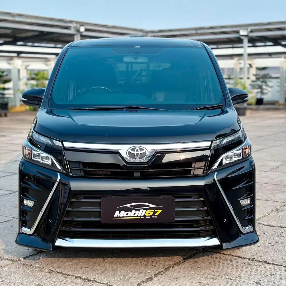 TOYOT VOXY 2019 A/T TERMURAHHHH