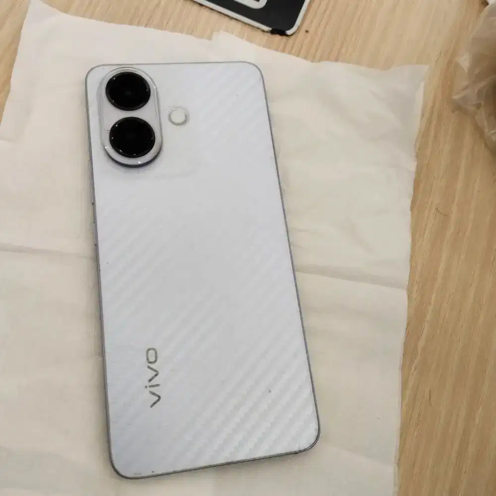 Dijual VIVO V60 LITE 5G, Pemakaian pribadi 7bulan.
Mulus & Fullset ORI