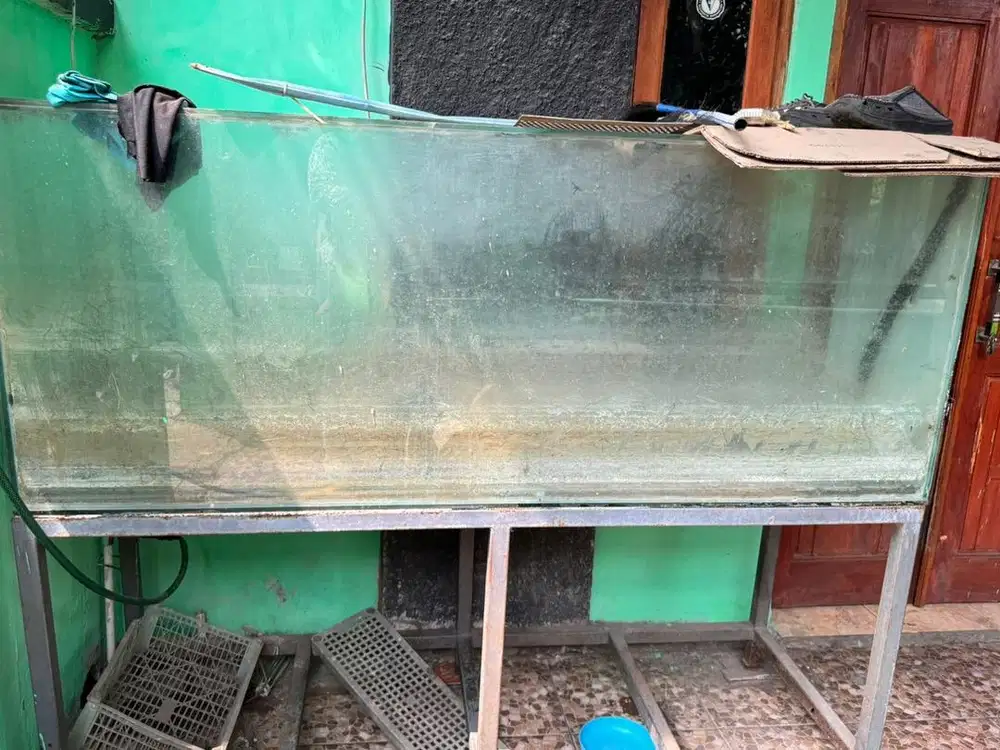 AQUARIUM ukuran 2M