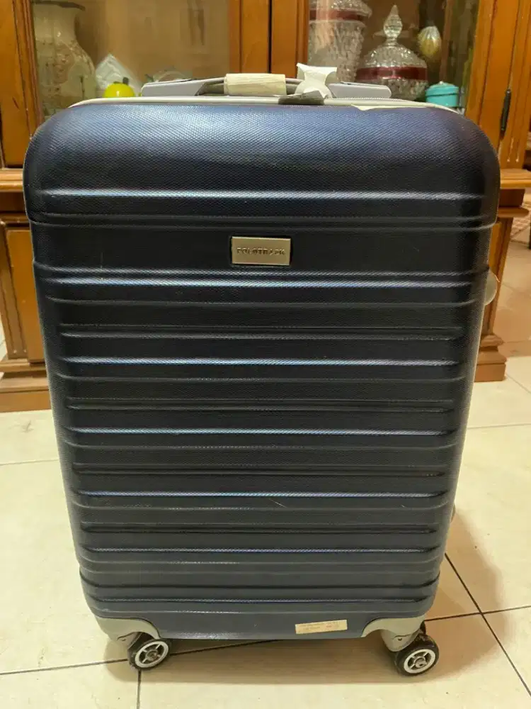 Koper Lucu Ukuran Sedang