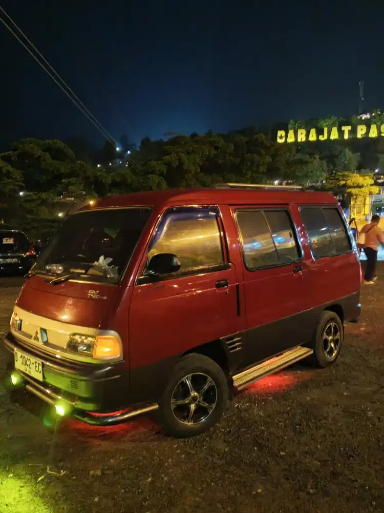 jual t120ss minibus tahun 1993 karoseri pasola