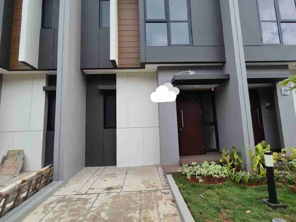 Dijual Cepat Rumah 2 Lantai Rp950 Juta di Cluster Regia Crown Gading