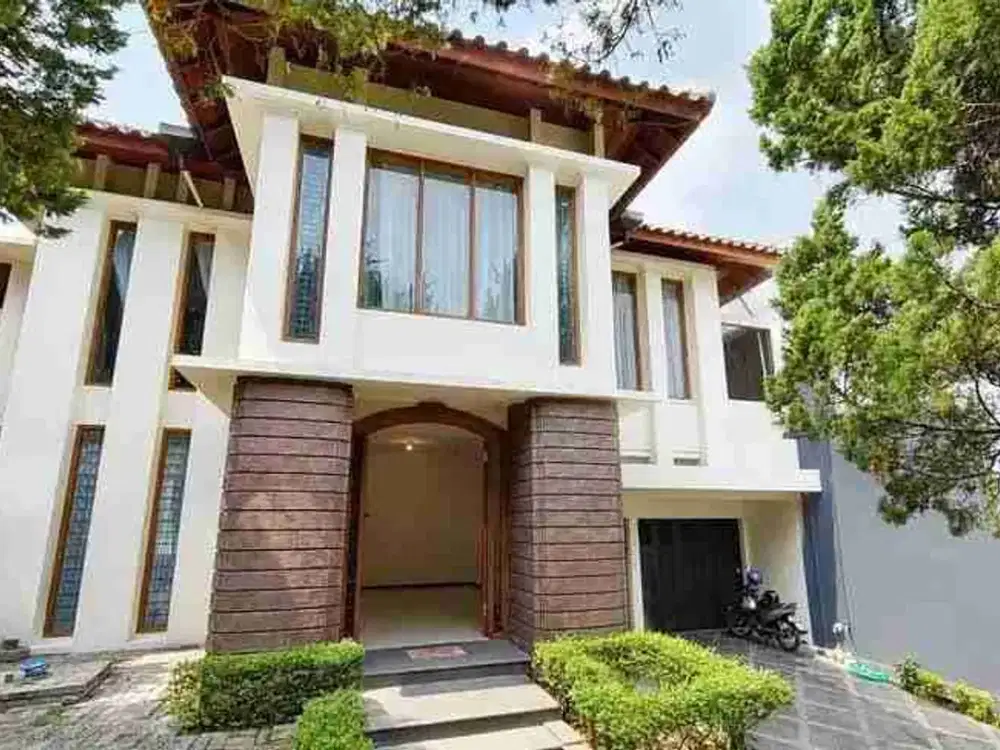 Rumah Mewah Di Perumahan Elite Setra Duta Kota Bandung