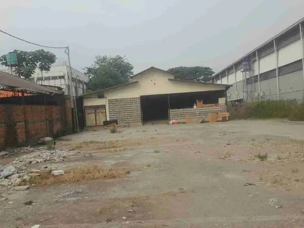 Disewakan Tempat Usaha Raya Limo Cinere Depok