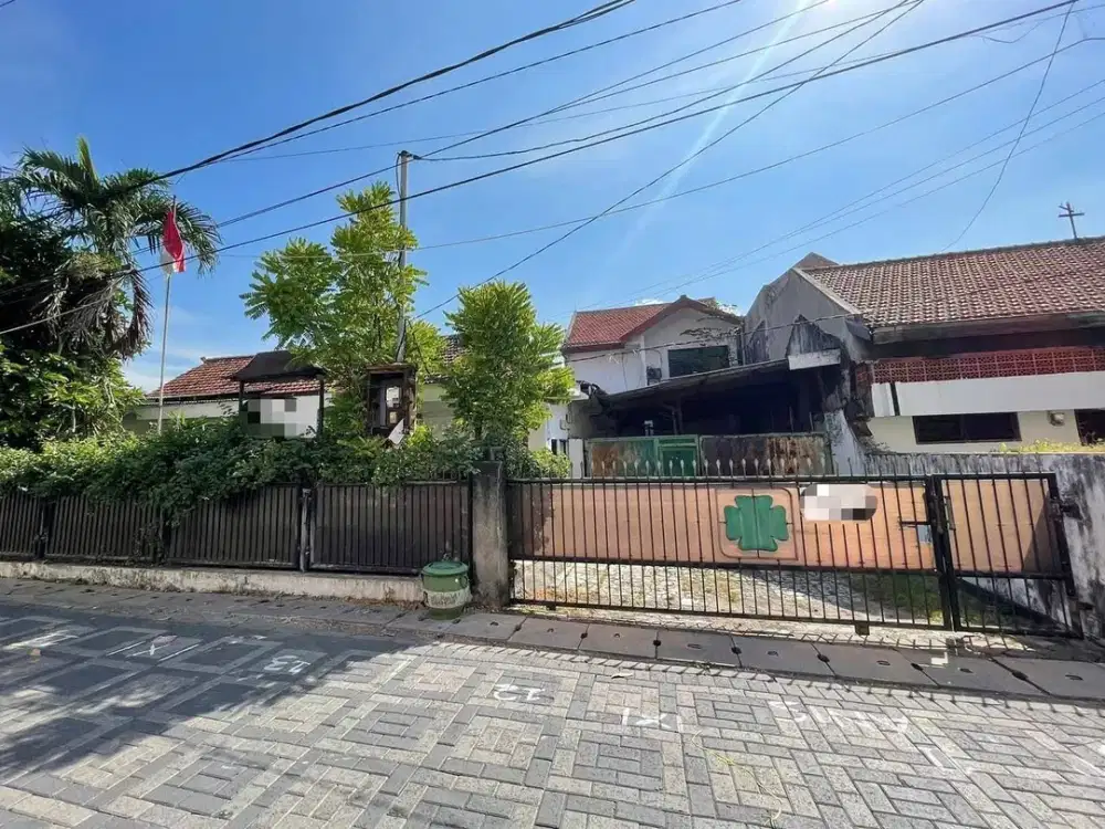 Lelang Rumah Ex Pabrik Rokok + Tanah, Dkt Ubaya di Gayungan