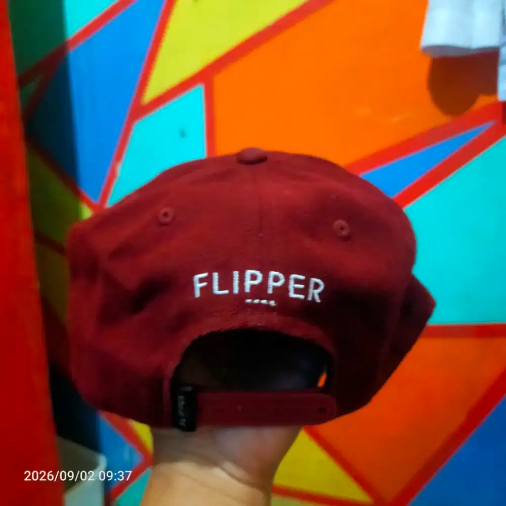 di jual topi FLIPPER