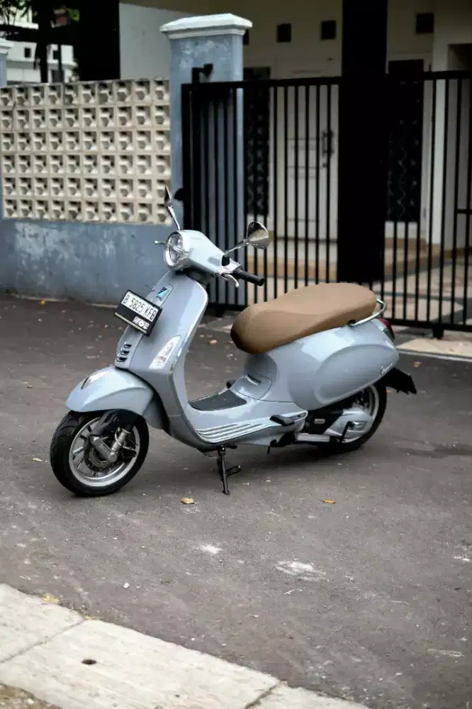 VESPA PRIMAVERA 150 IGET ABS 2023