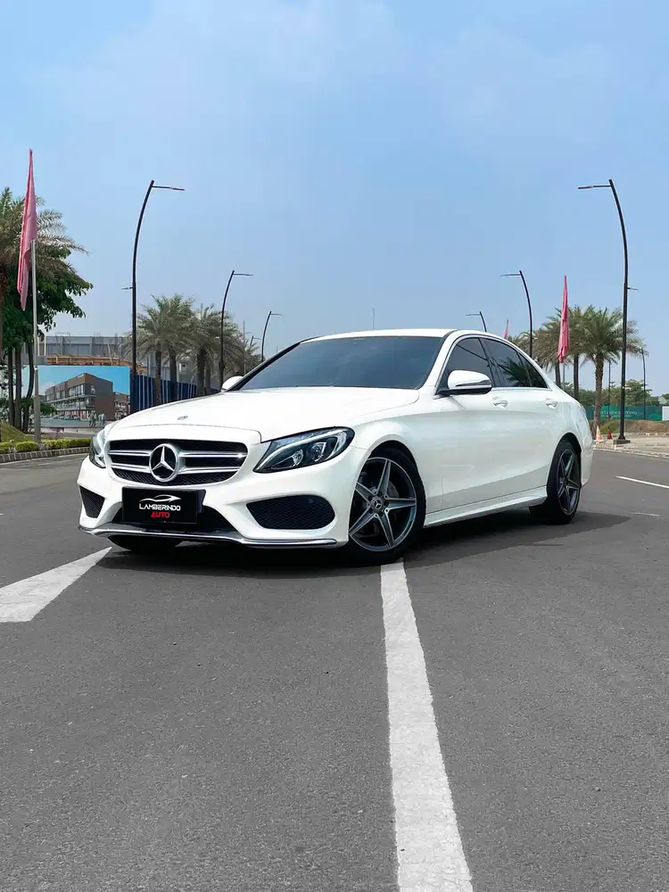 MERCEDES BENZ C200 AMG LINE 2.0 TURBO 2018 W205 PUTIH LOW ODO