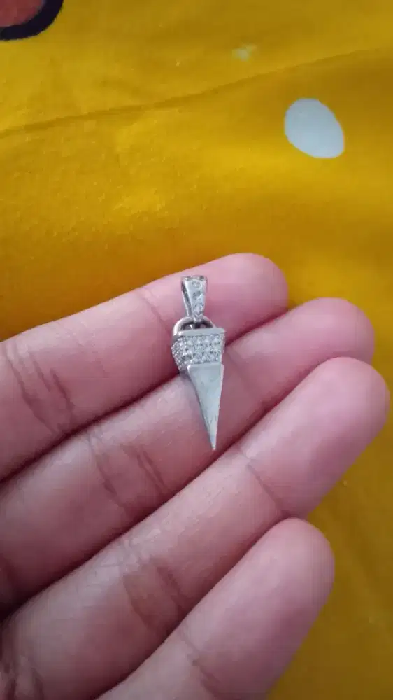 Liontin perak 925 lapis mas putih