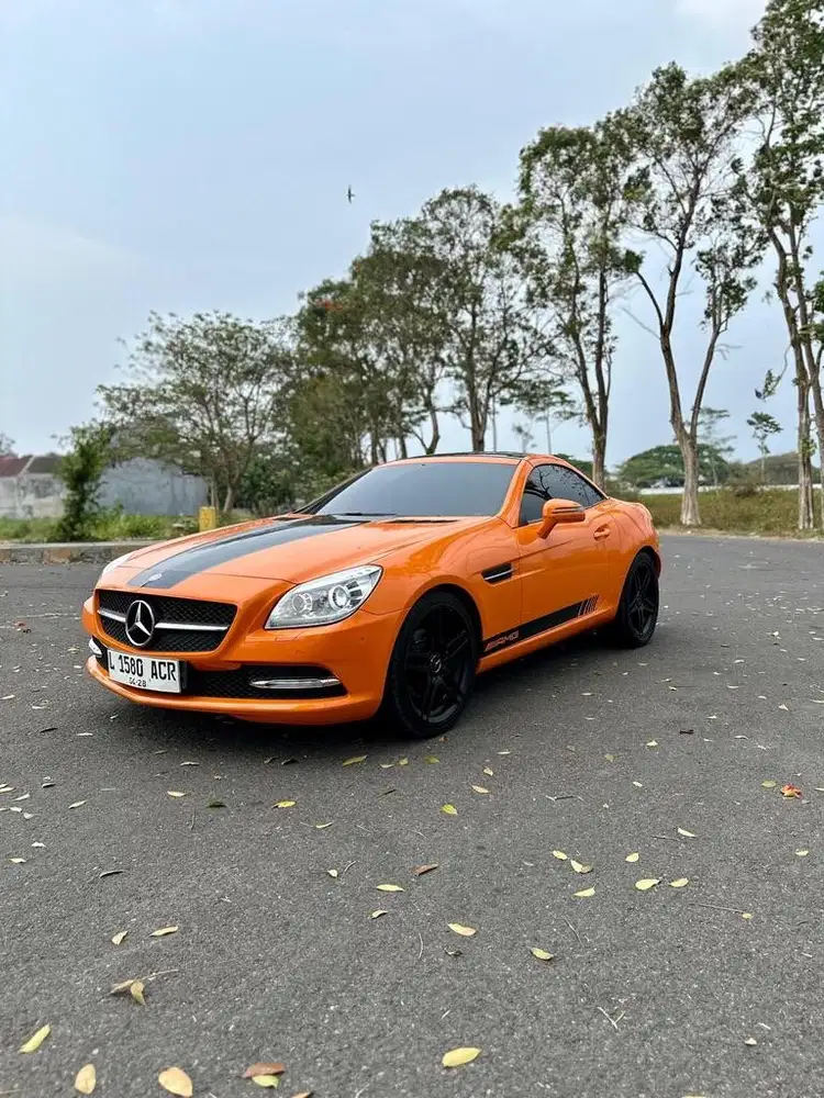 MERCEDES BENZ SLK200 2012 LOW KM