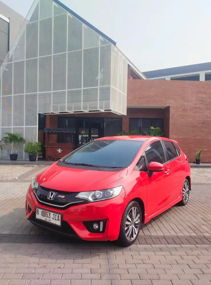 (DP 20 juta ) jazz RS matic CVT 2015 murah