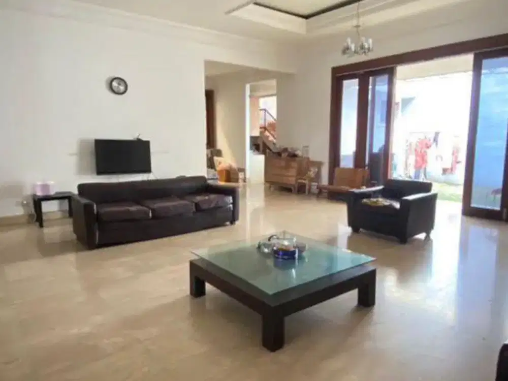 DIJUAL RUMAH DALAM KOMPLEK PREMIUM BLOK M KEBAYORAN BARU JAKARTA SELATAN