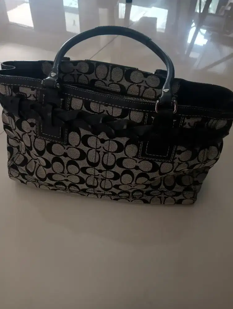 Tote bag Coach Hampton