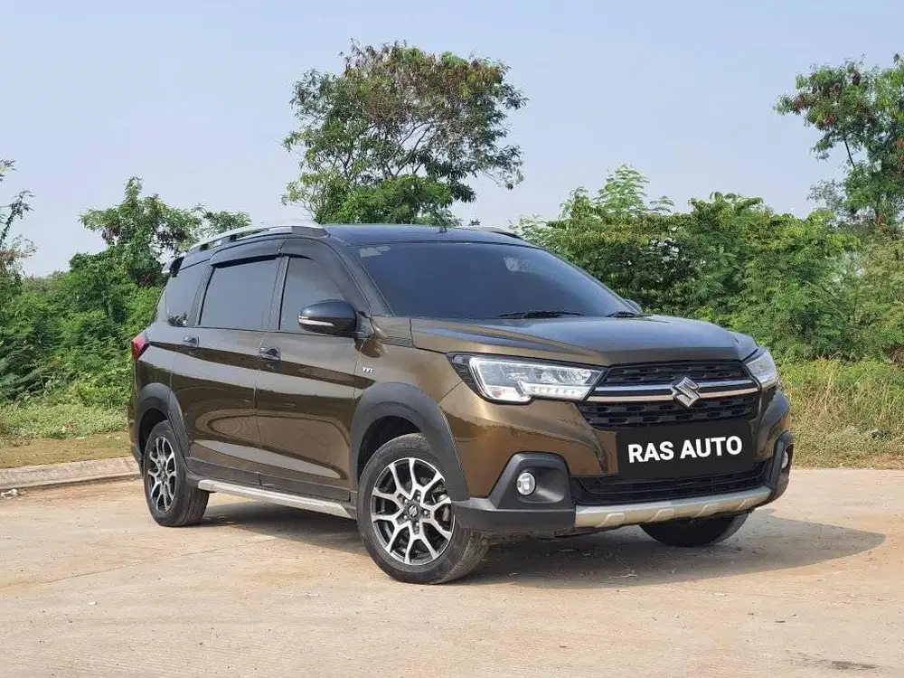 Suzuki XL7 Alpha AT 2023 Coklat