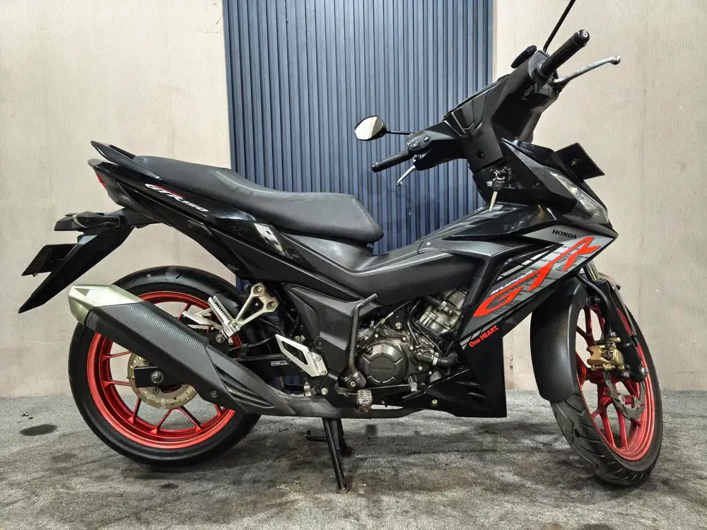 Supra GTR 150R 2020 istimewa mulus terawat siap pakai...