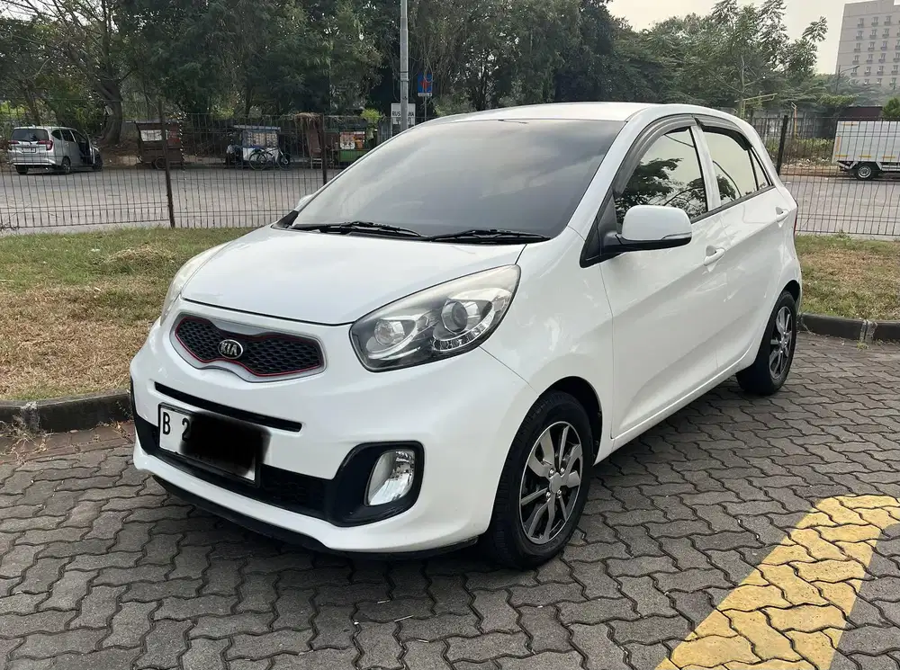 Kia Picanto SE AT 2014 Putih Istimewa