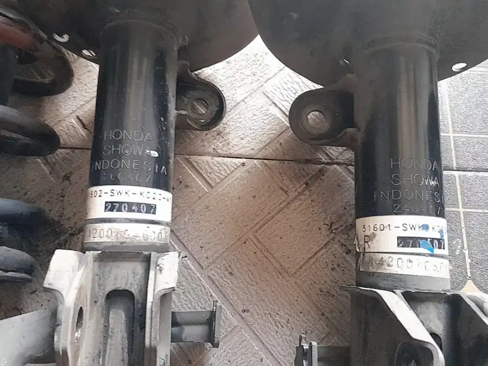 Shockbreker copotan cr-v gen 2
