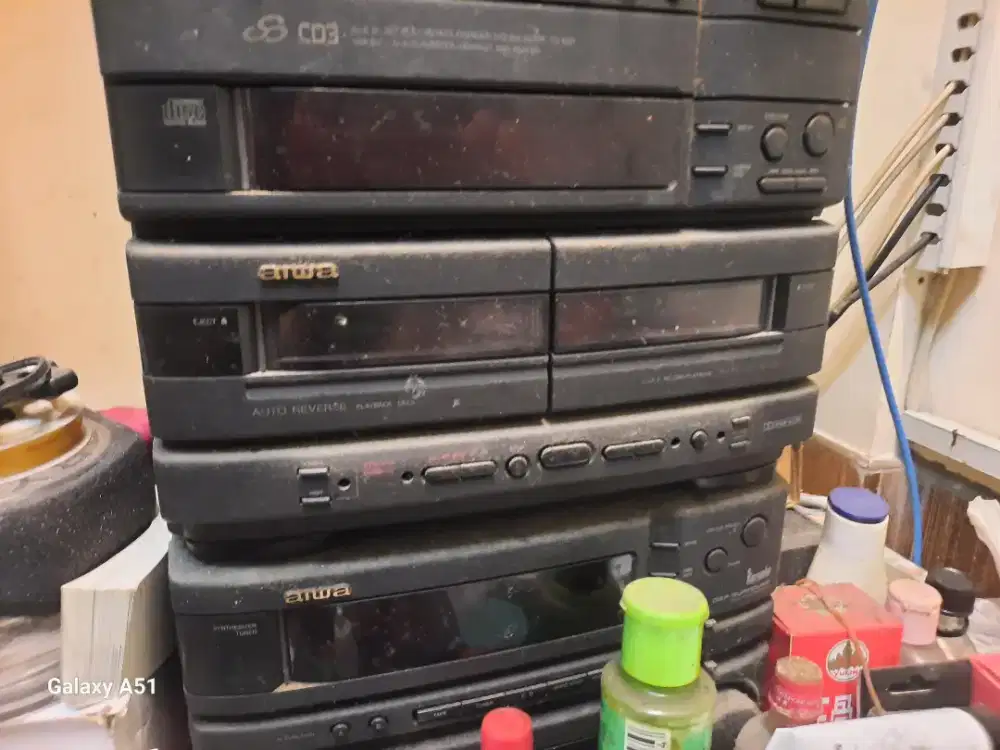 Tv changhong plus tape deck aiwa