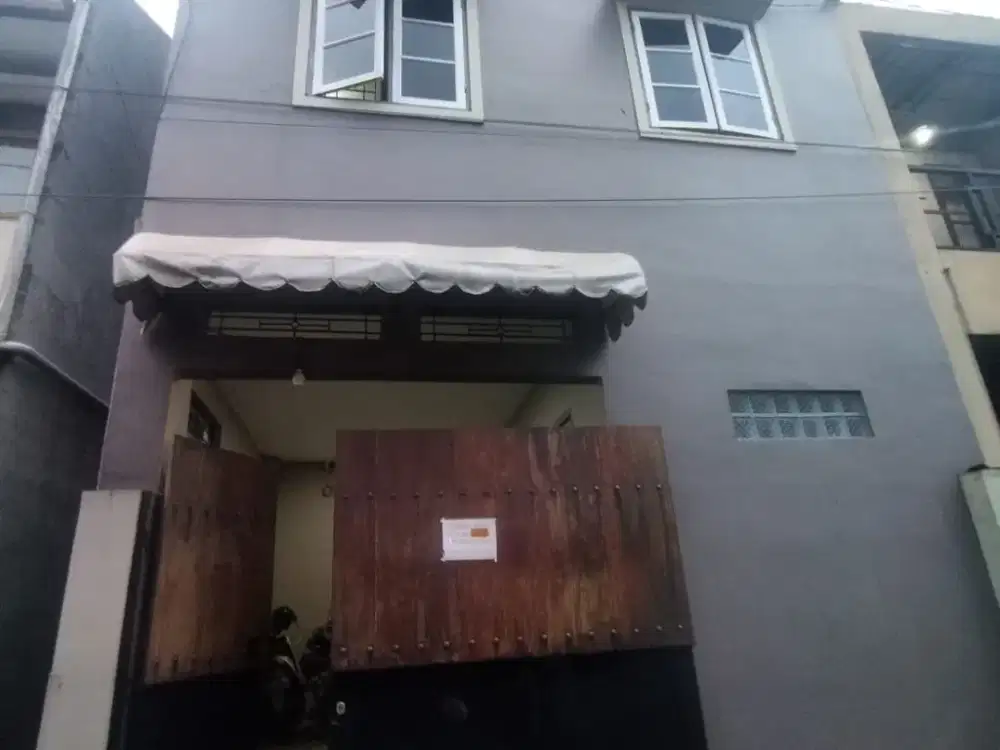 DIJUAL KOSAN AKTIF DI PUSAT KOTA SAYAP SUPRATMAN BANDUNG