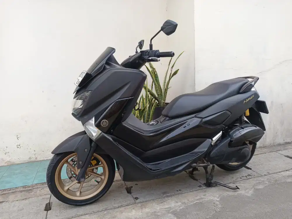 Yamaha nmax old non abs 2019 lengkap orisinil