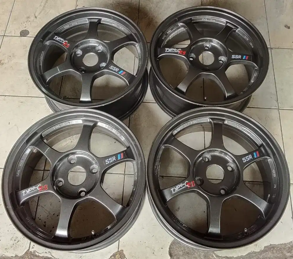 Dijual. 4pc velg SSR type C R16 4x114