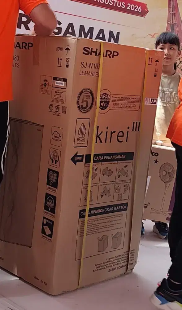 KULKAS BARU - HADIAH DOORPRIZE 17AN