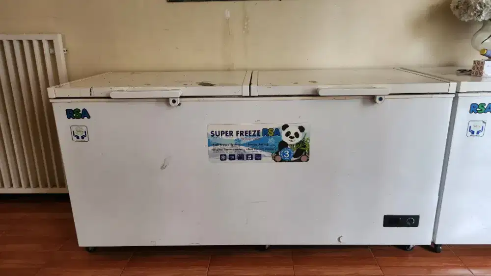 DIJUAL FREEZER RSA SECOND
