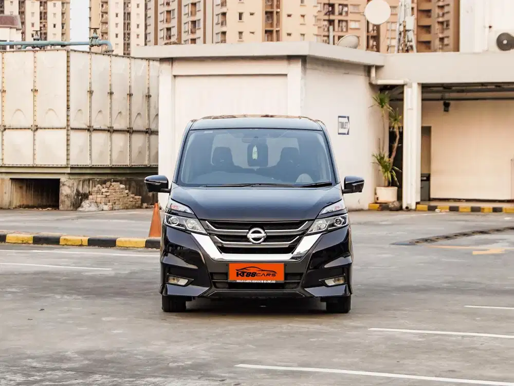 Low KM !!! Nissan Serena HWS 2.0 AT 2022 Hitam